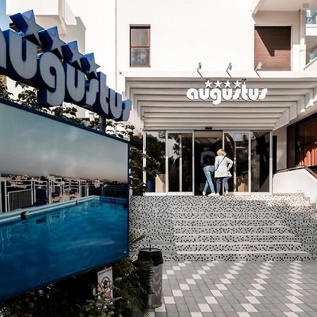 Augustus Hotel ริชชิโอเน ภายนอก รูปภาพ