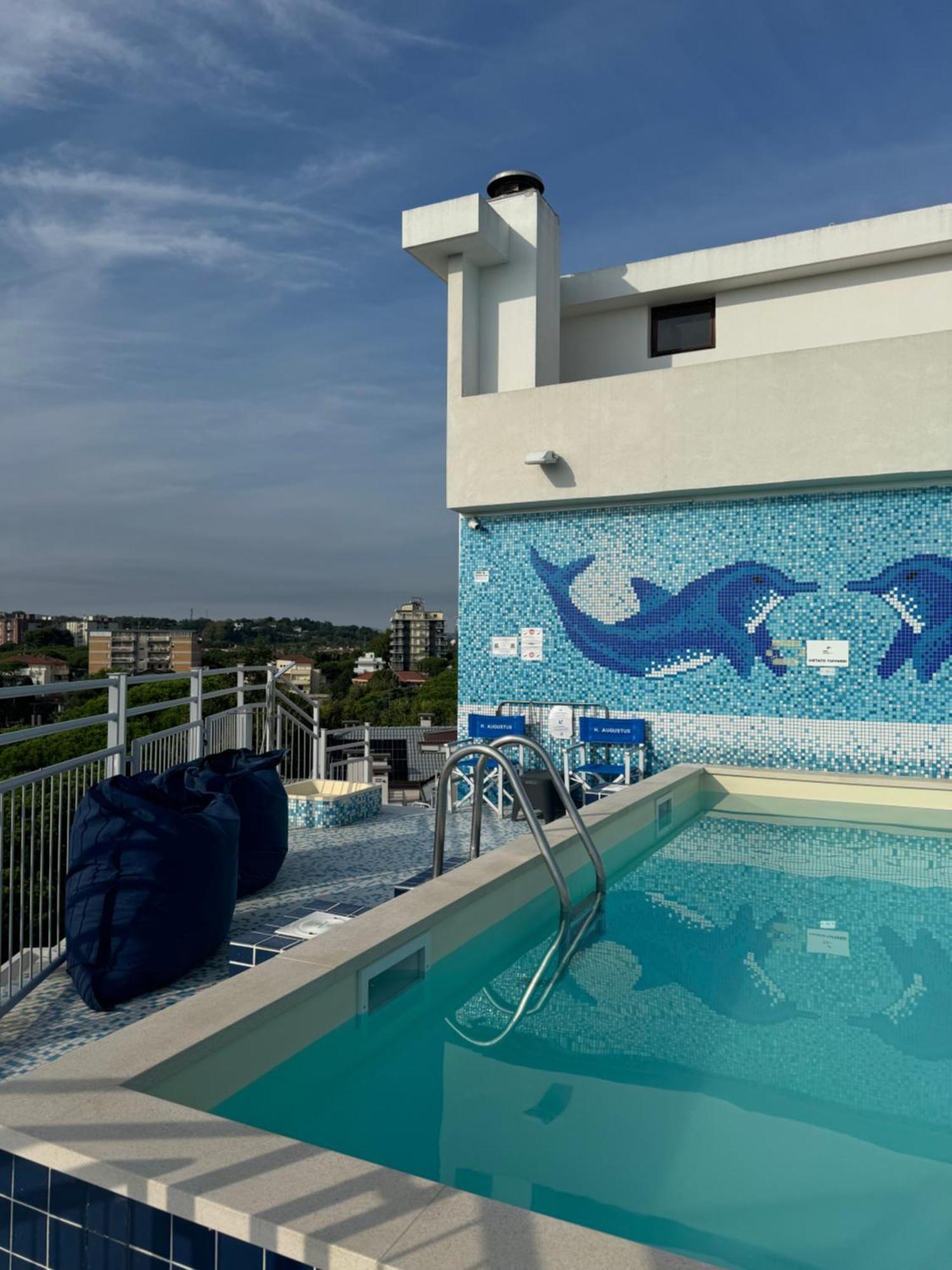Augustus Hotel ริชชิโอเน ภายนอก รูปภาพ